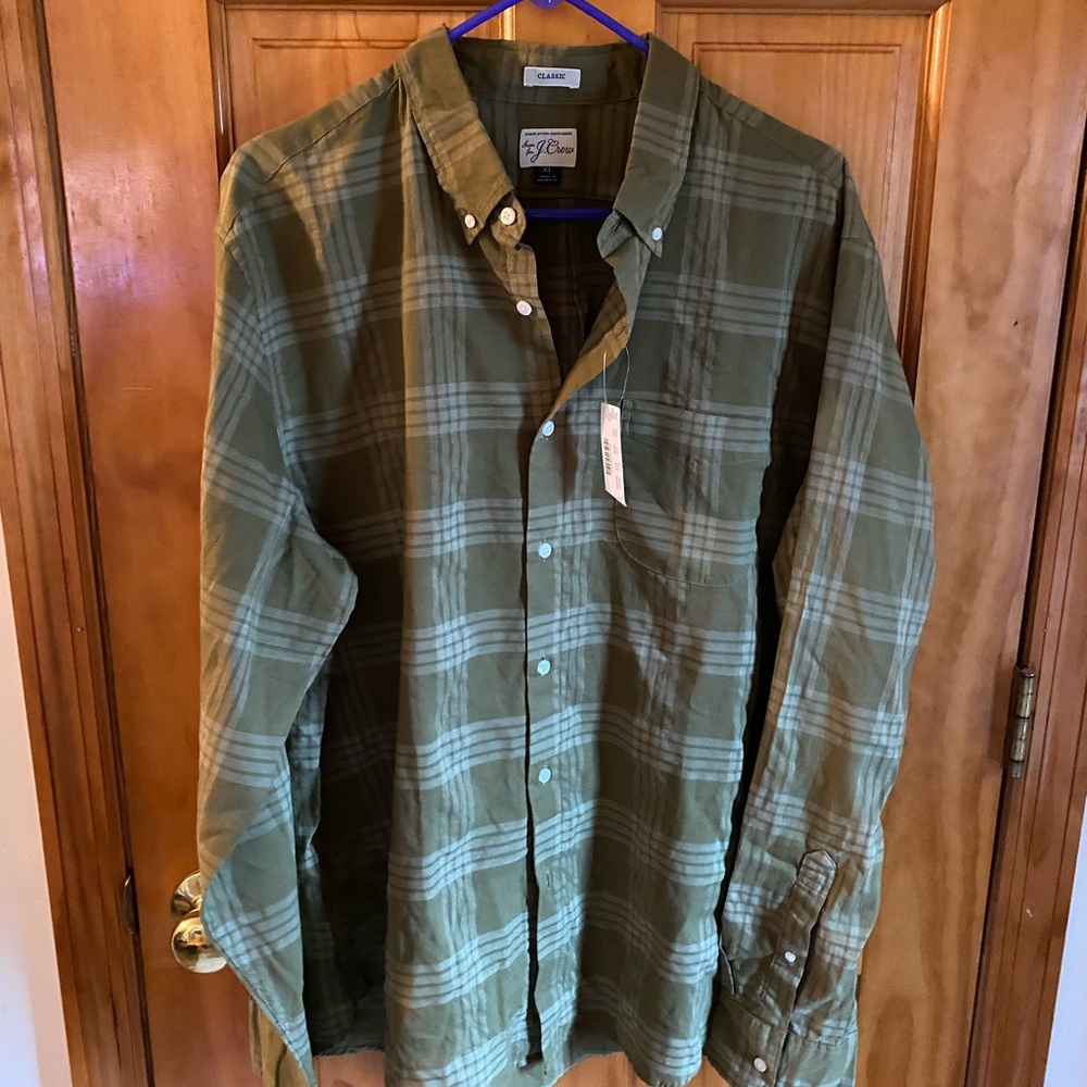 COPY - NWT JCrew men’s green plaid shirt